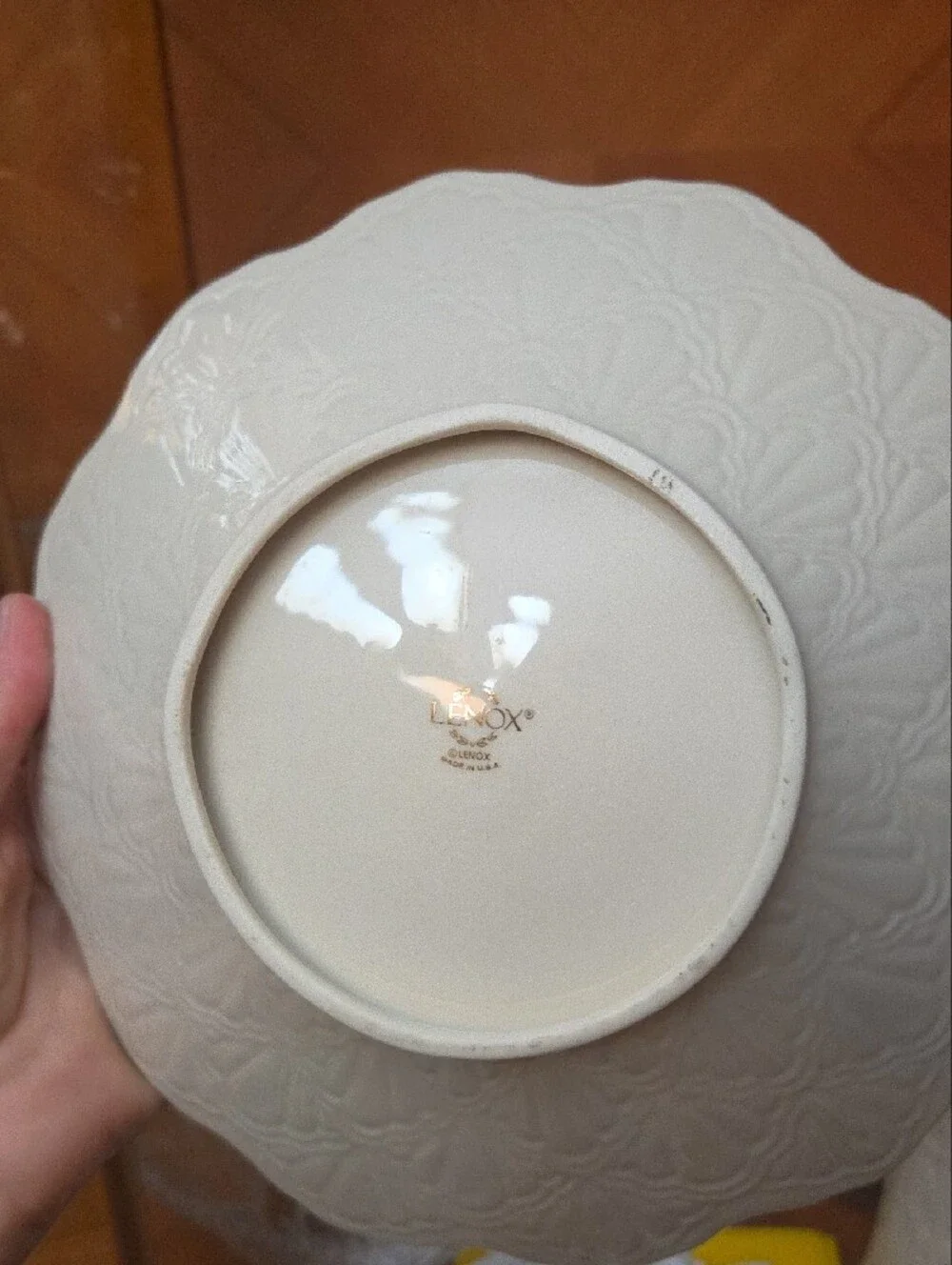 Lenox Ivory Scalloped Serving Bowl with Gold Rim